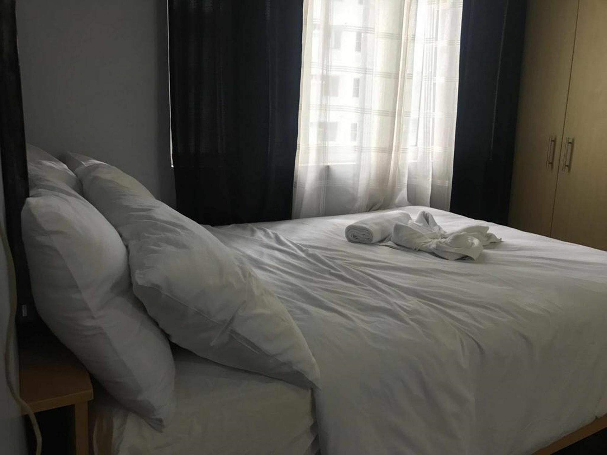 Go-Stay @ South Of Market Taguig Ngoại thất bức ảnh